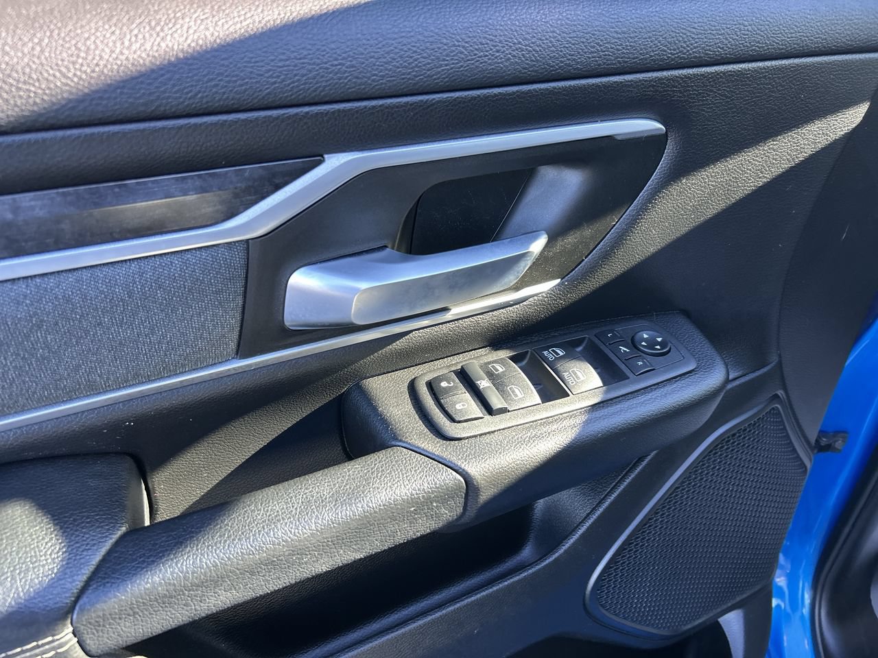 Used 2022 RAM 1500 Big Horn AWD/4WD image 21