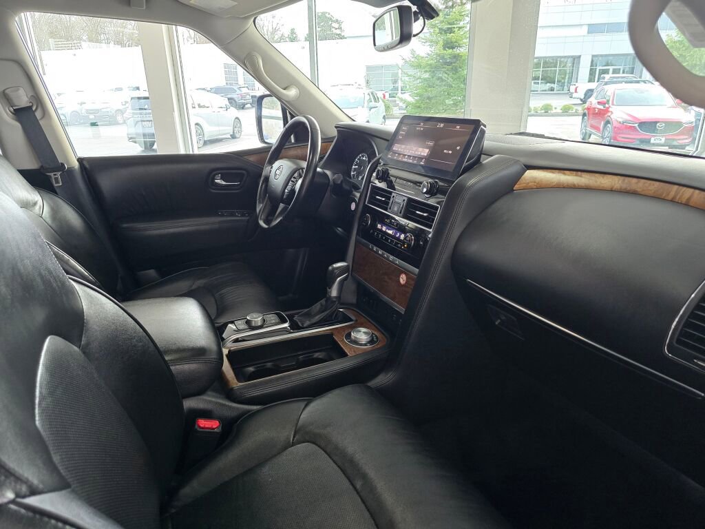 Used 2022 Nissan Armada SL w/ Captain's Chairs Package image 48