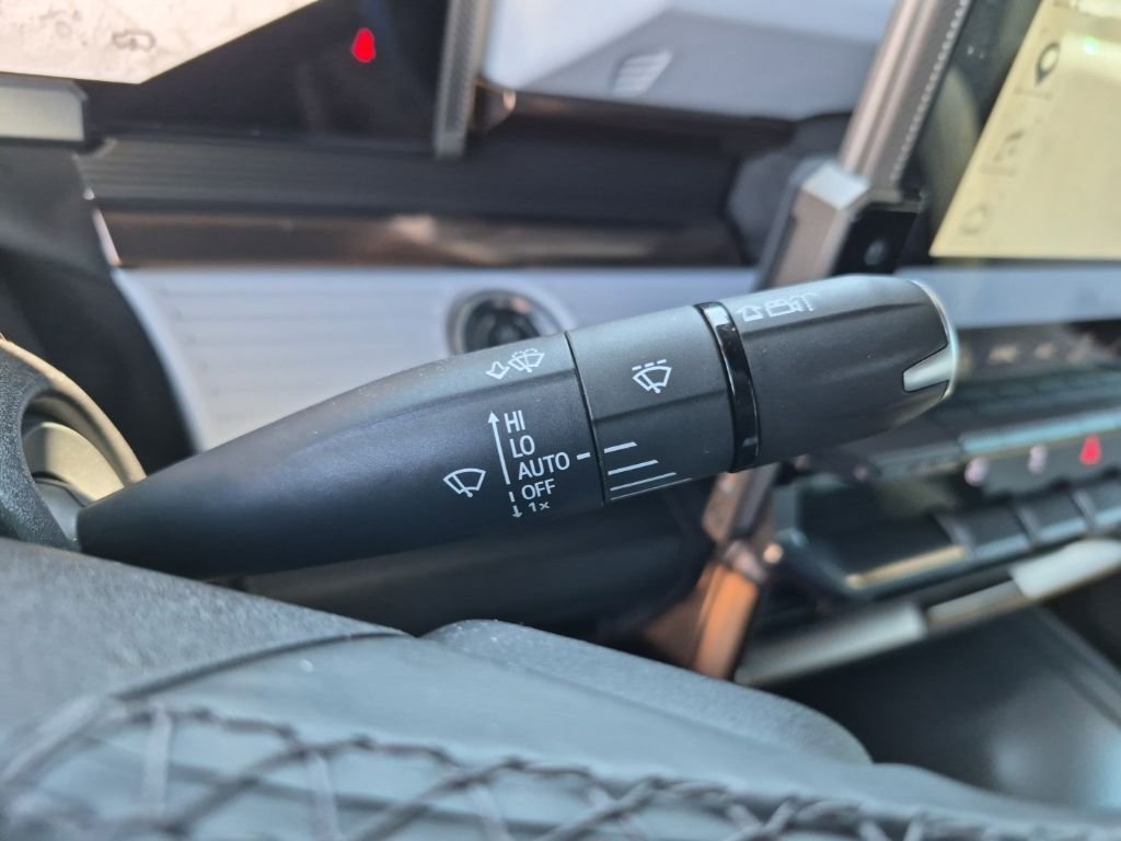 Used 2024 GMC Hummer EV 2X image 36