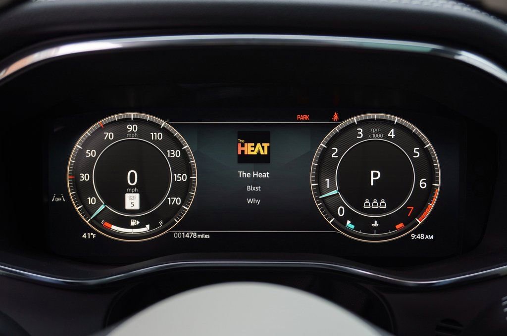 Used 2025 Jaguar F-PACE R-Dynamic S AWD/4WD image 18