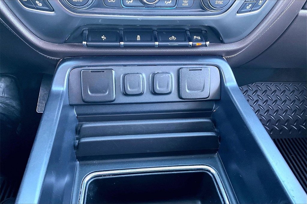 Used 2018 Chevrolet Silverado 1500 LTZ w/ Texas Edition image 24