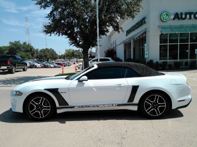 Used 2019 Ford Mustang GT Premium RWD image 18