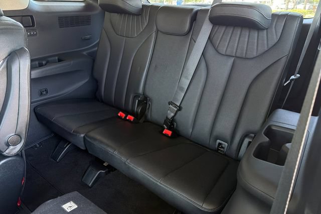 Used 2024 Hyundai Palisade Limited FWD image 18