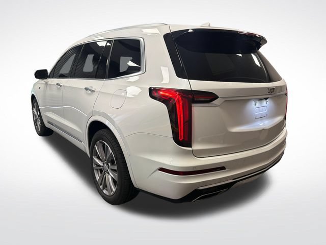 Certified 2023 Cadillac XT6 Premium Luxury w/ Technology Package FWD image 3