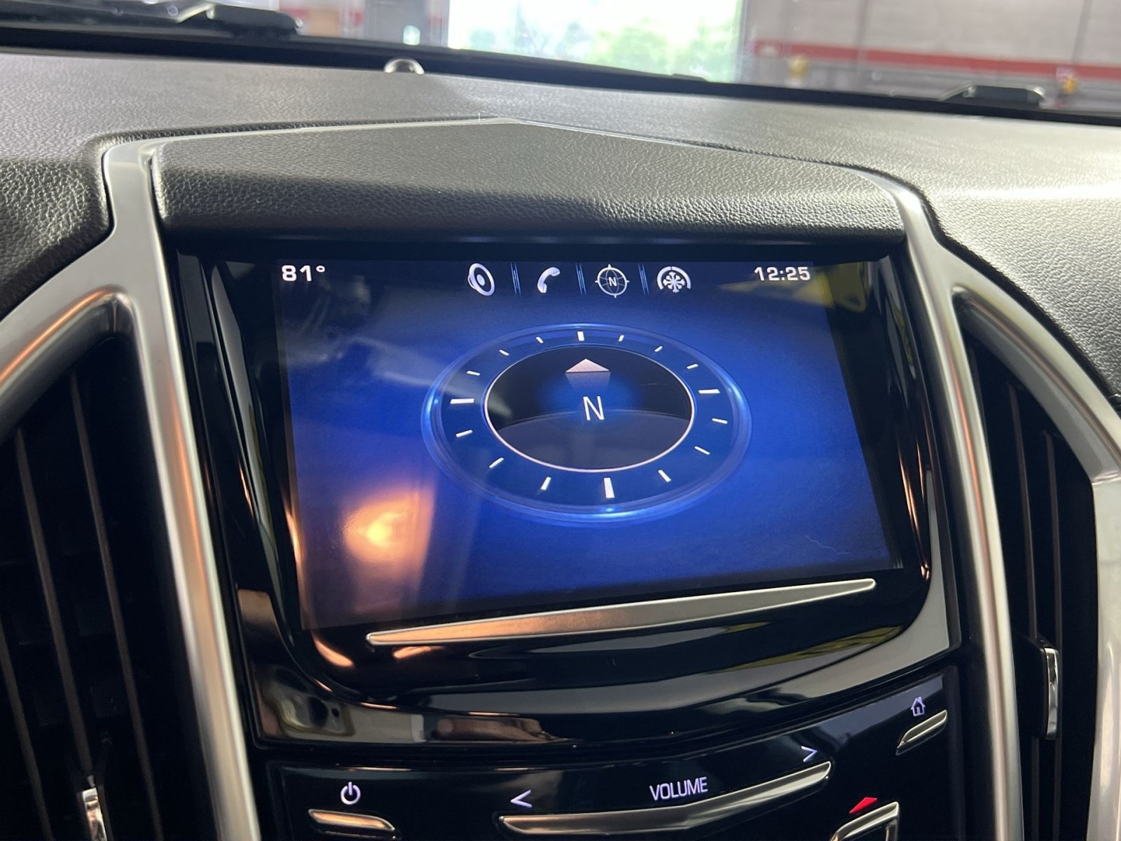 Used 2015 Cadillac SRX FWD image 21