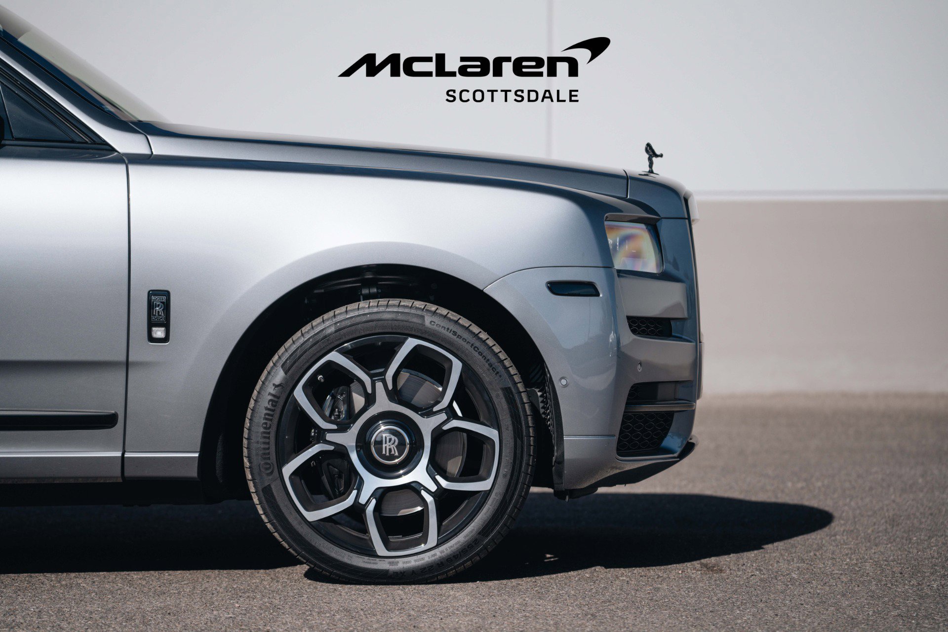 Used 2023 Rolls-Royce Cullinan Black Badge w/ Driver's Package image 20