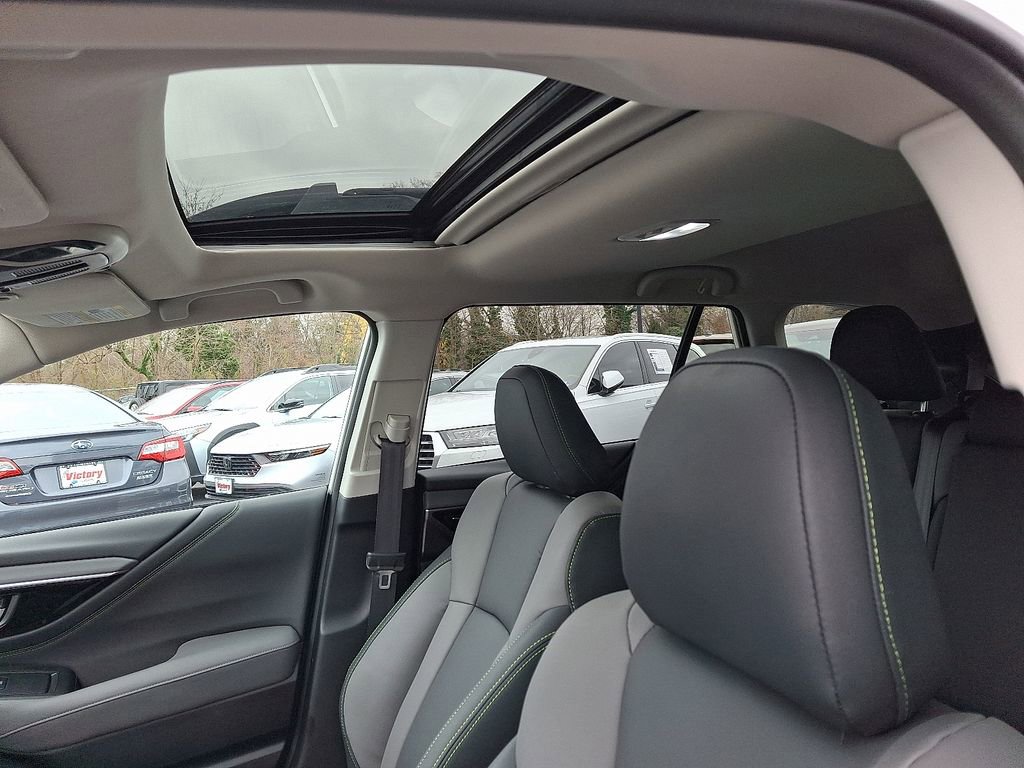 Used 2025 Subaru Outback Onyx Edition w/ Popular Package #2 AWD/4WD image 13