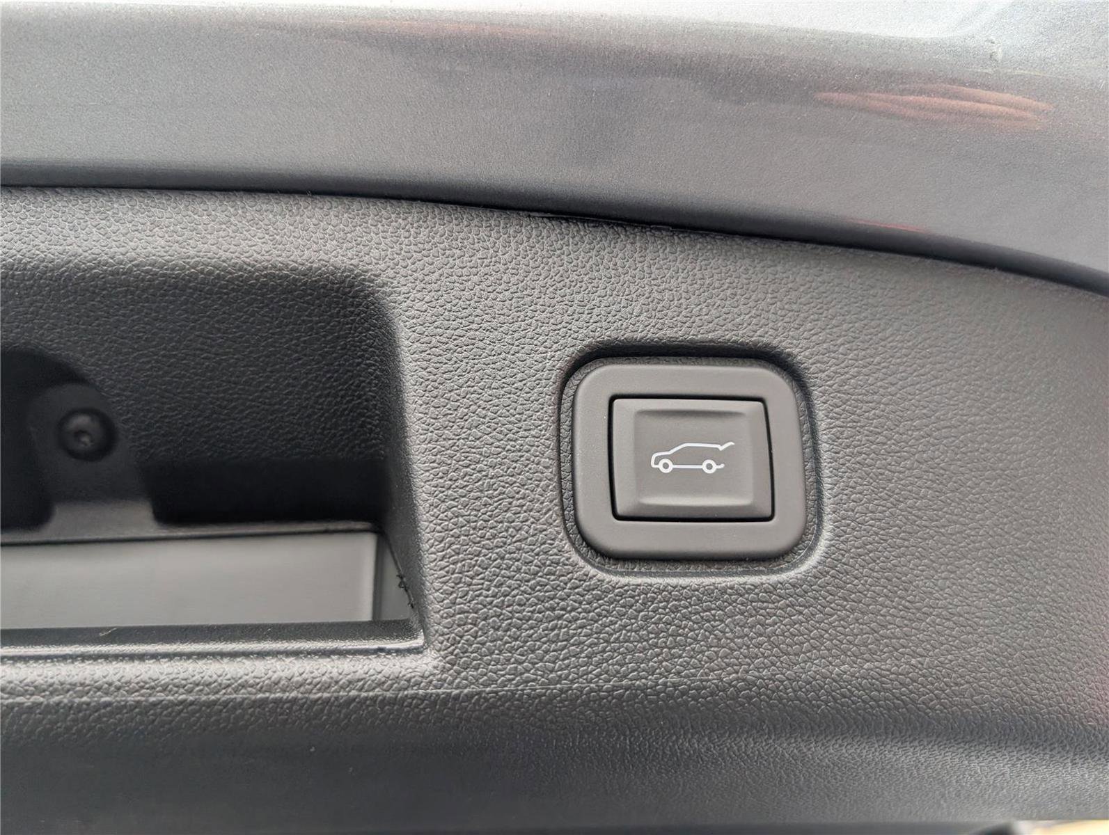 New 2026 Chevrolet Blazer EV RS w/ Super Cruise Package image 11