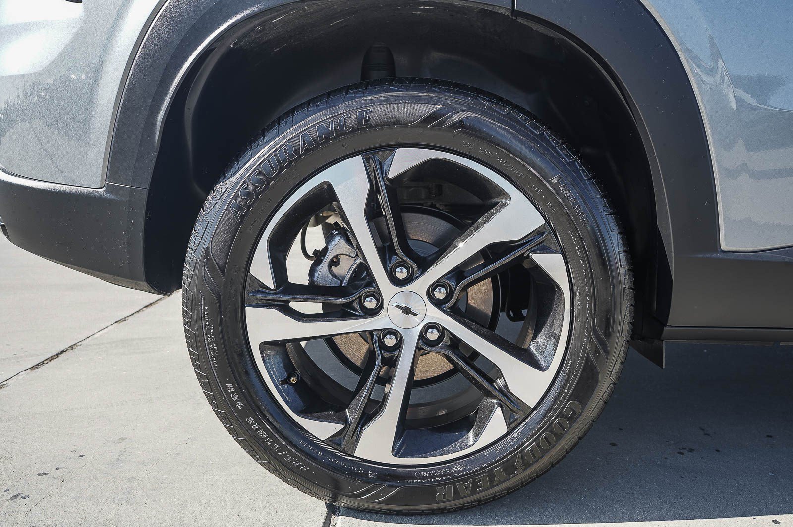 Used 2026 Chevrolet Trax RS FWD image 10