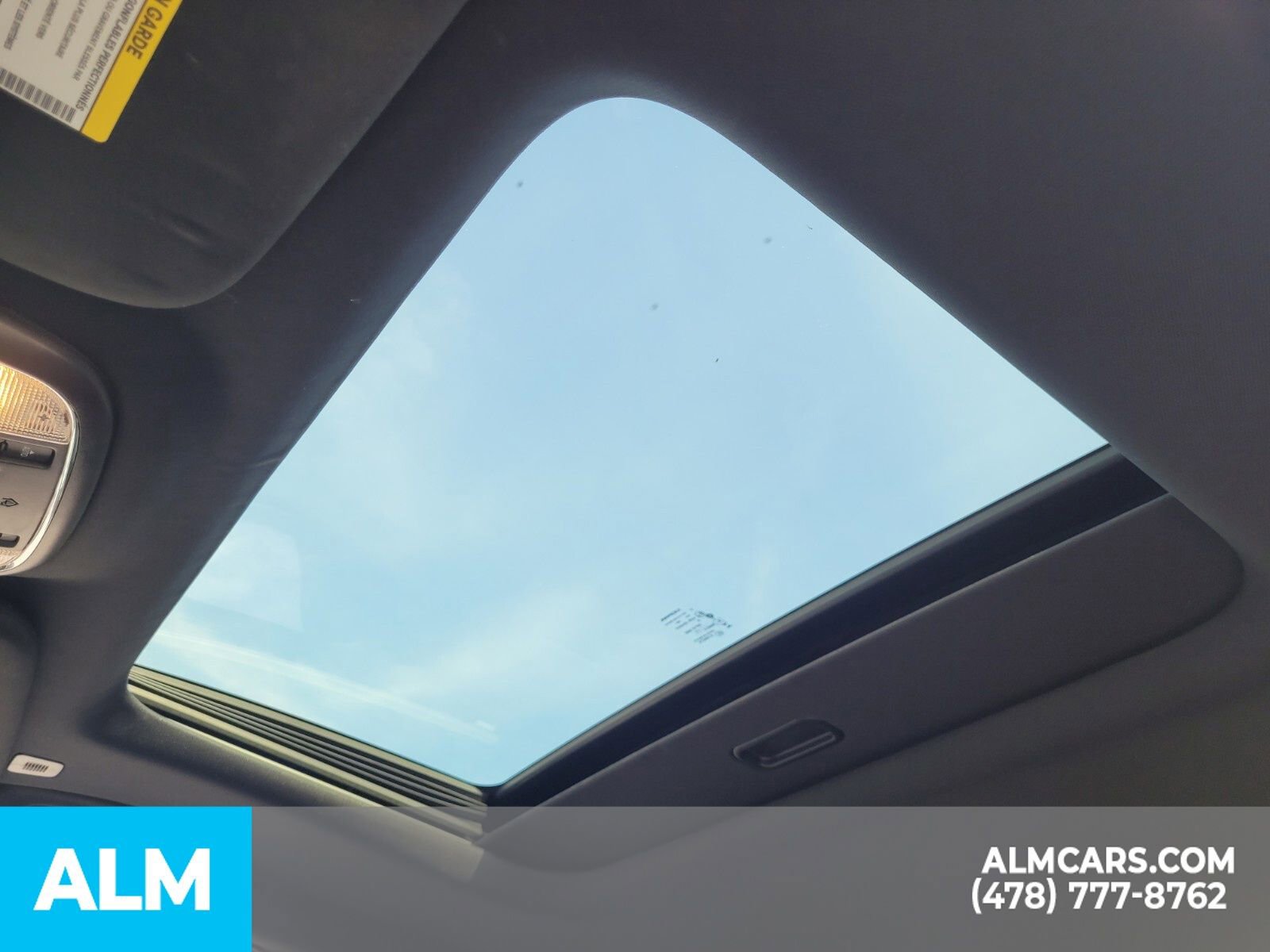 Used 2022 Jeep Grand Cherokee Limited image 19