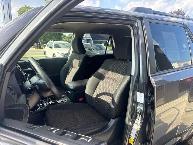 Used 2023 Toyota 4Runner TRD Off-Road AWD/4WD image 14