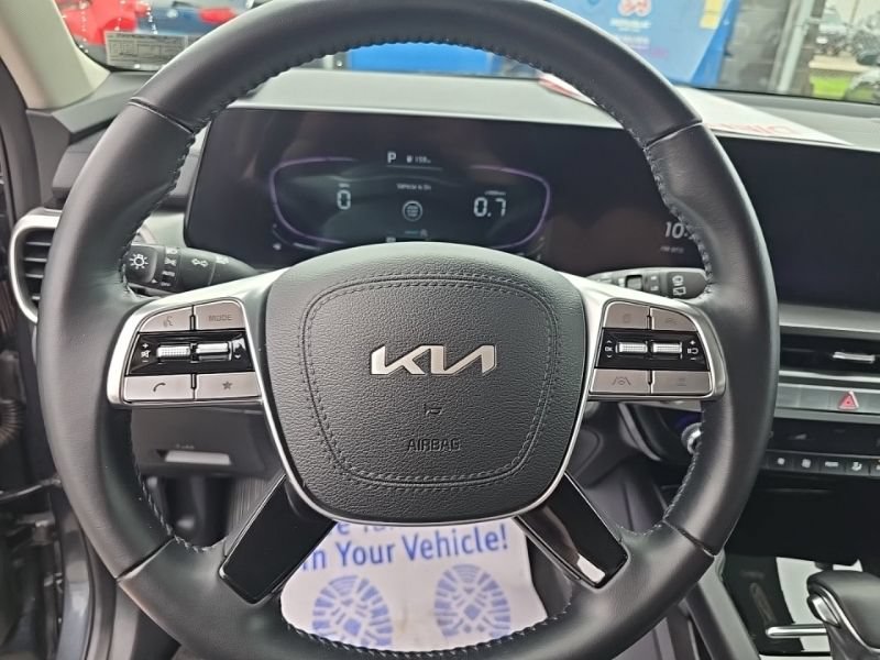 Certified 2024 Kia Telluride S w/ S Sunroof Package AWD/4WD image 11