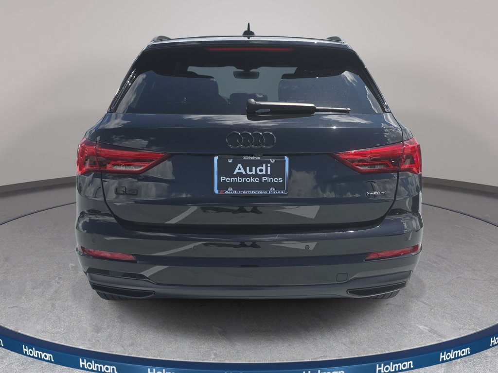 Used 2024 Audi Q3 2.0T Premium Plus w/ Premium Plus Package AWD/4WD image 7
