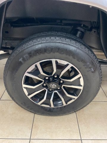 Used 2021 Toyota Tacoma TRD Sport RWD image 30