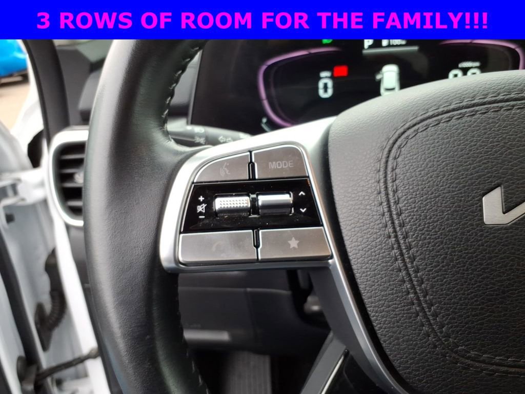 Used 2023 Kia Telluride LX image 16