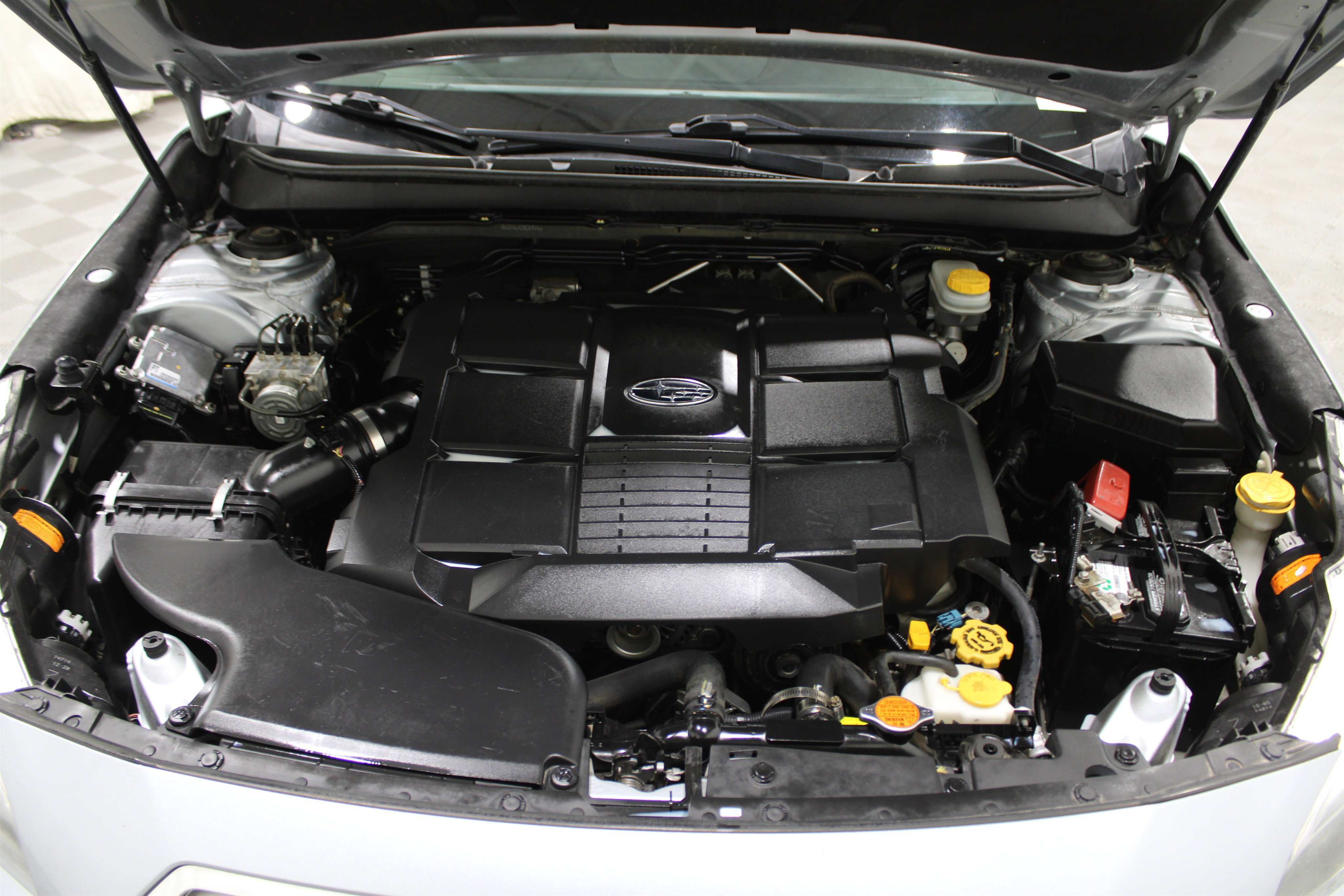 Used 2015 Subaru Outback 3.6R Limited w/ Popular Package #4 image 38