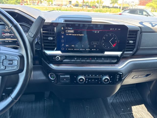 Used 2024 GMC Sierra 2500 SLT AWD/4WD image 19