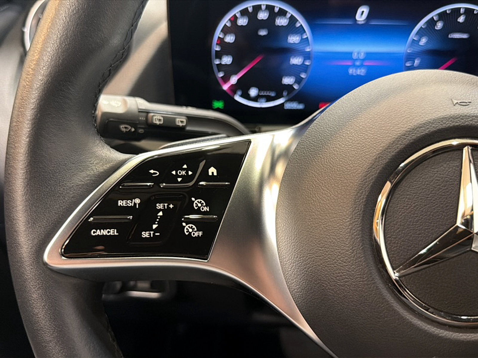Certified 2025 Mercedes-Benz GLA 250 image 25