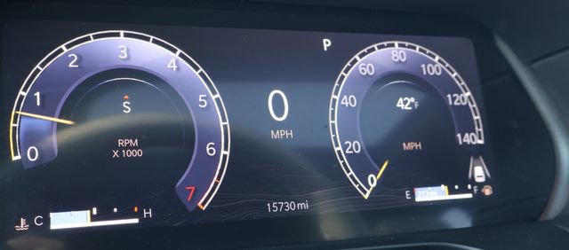 Used 2025 Jeep Grand Cherokee Laredo w/ Luxury Tech Group I AWD/4WD image 21