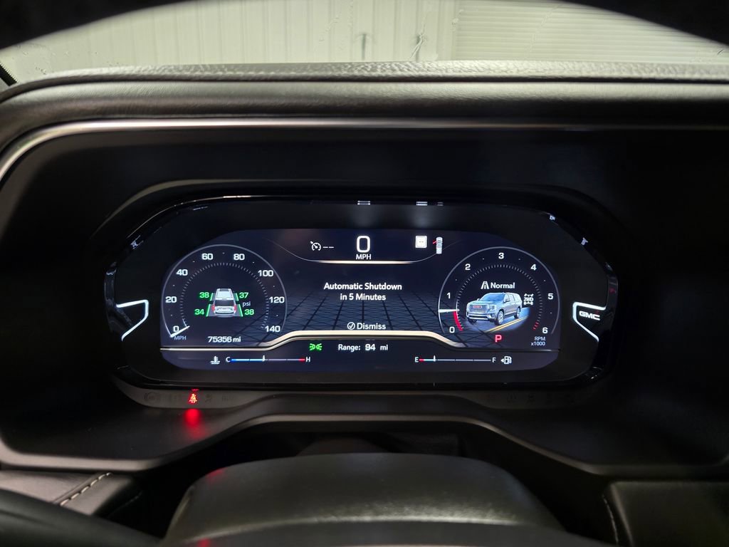 Used 2023 GMC Yukon XL Denali Ultimate AWD/4WD image 23