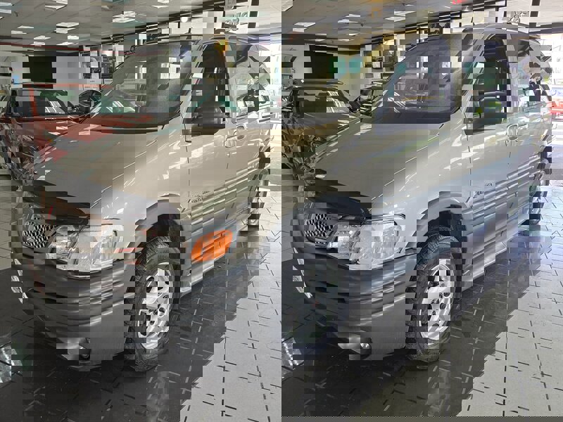 Used 2004 Pontiac Montana Extended w/ Convenience Package #1 image 1