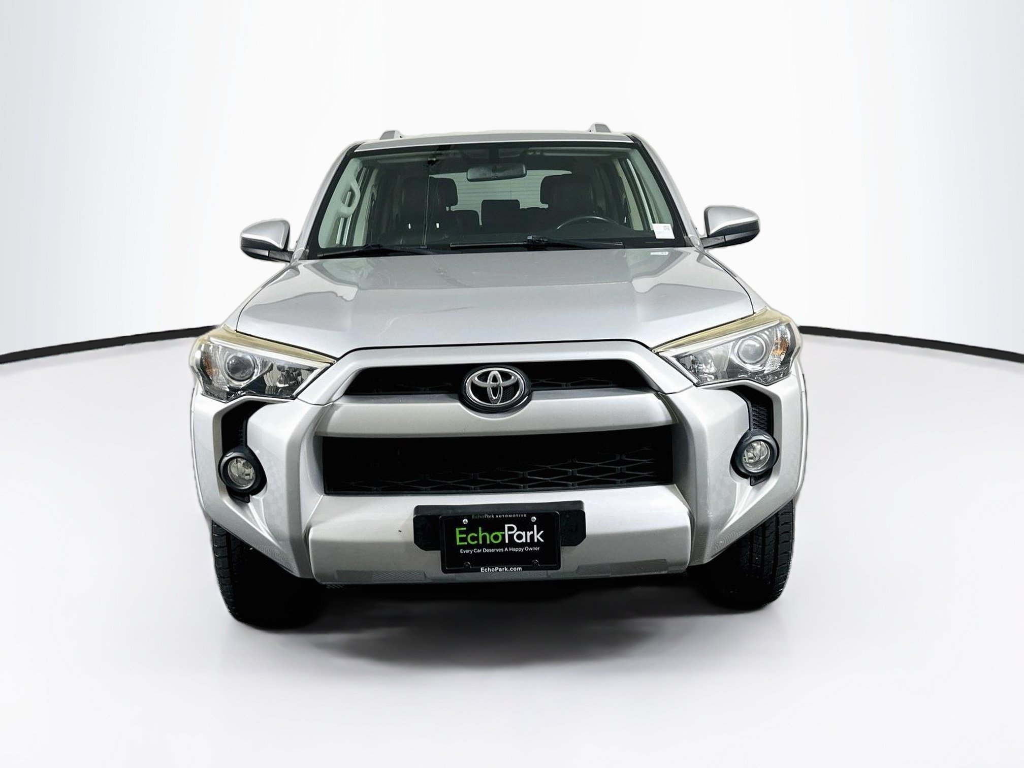 Used 2014 Toyota 4Runner SR5 RWD image 2