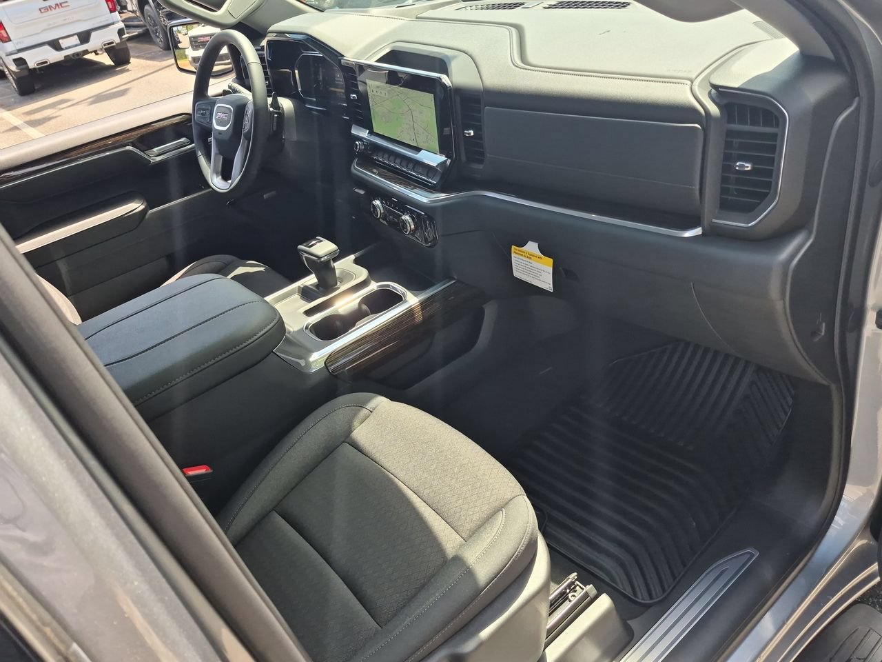 New 2026 GMC Sierra 1500 Elevation w/ Preferred Package AWD/4WD image 29
