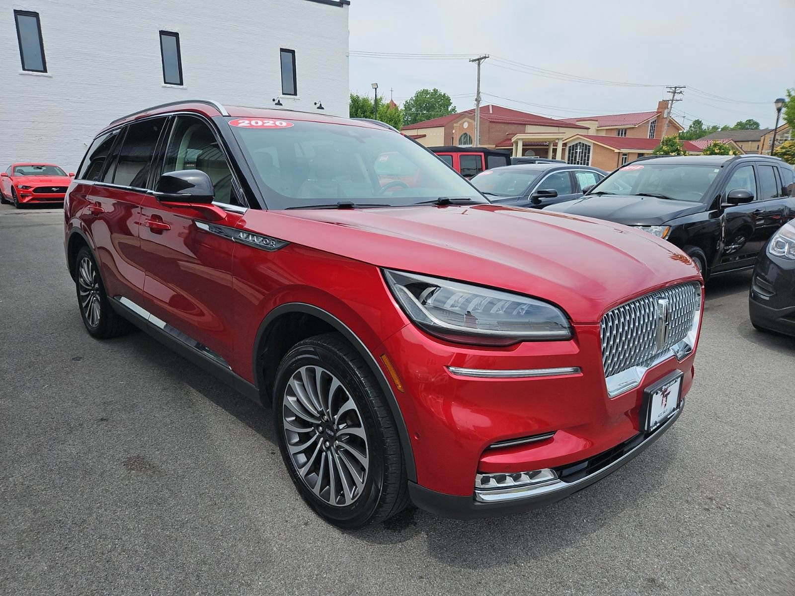 Used 2020 Lincoln Aviator Reserve w/ Equipment Group 201A AWD/4WD image 10