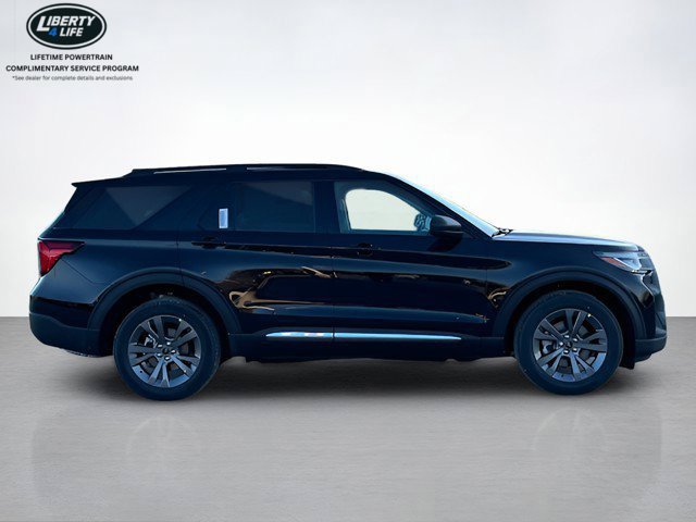 New 2026 Ford Explorer Active w/ Active Comfort Package AWD/4WD image 2