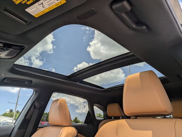 Used 2023 Lexus RX 350 Premium Plus w/ Cold Area Package FWD image 18