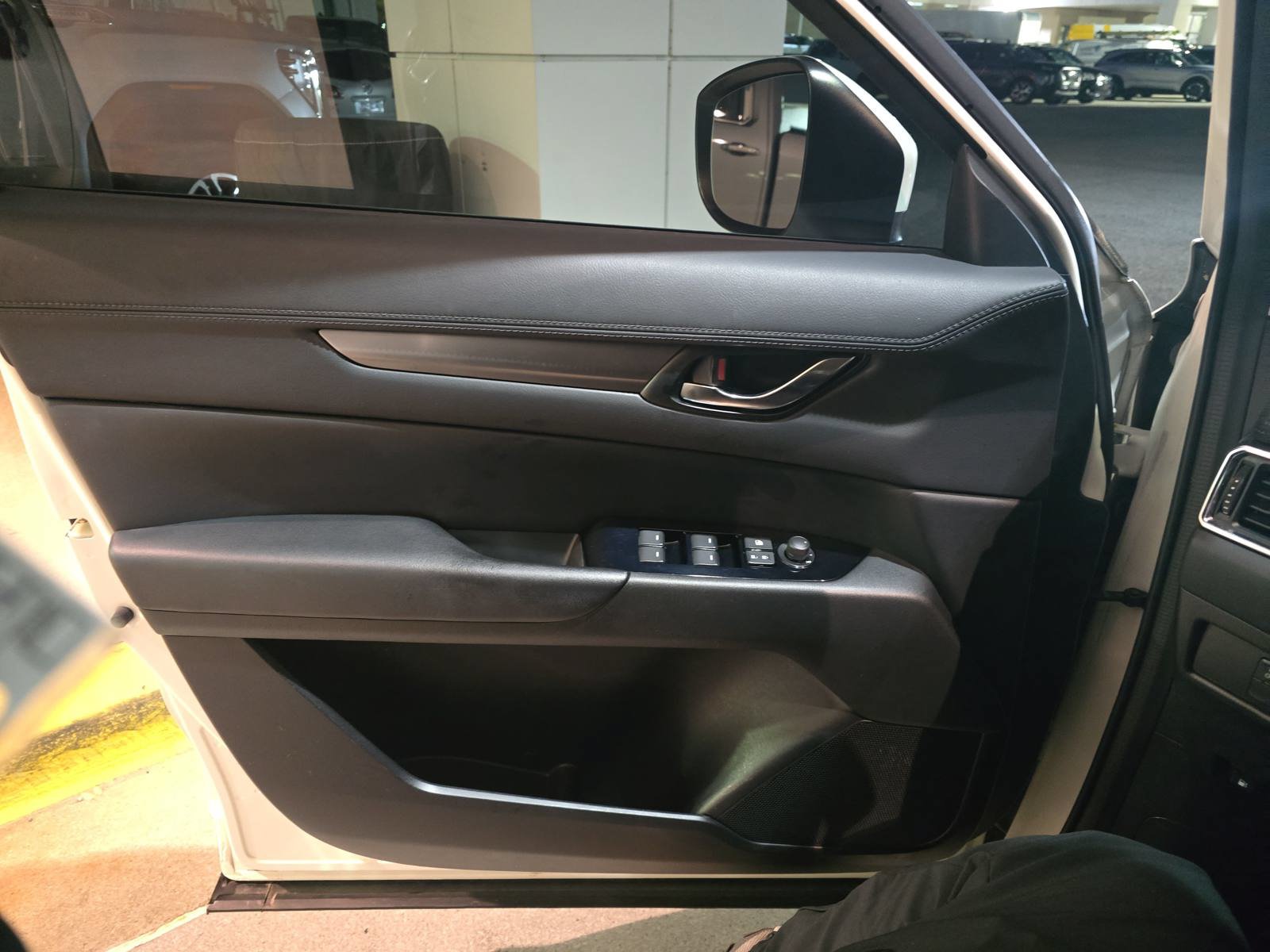 Used 2018 MAZDA CX-5 Touring FWD image 25