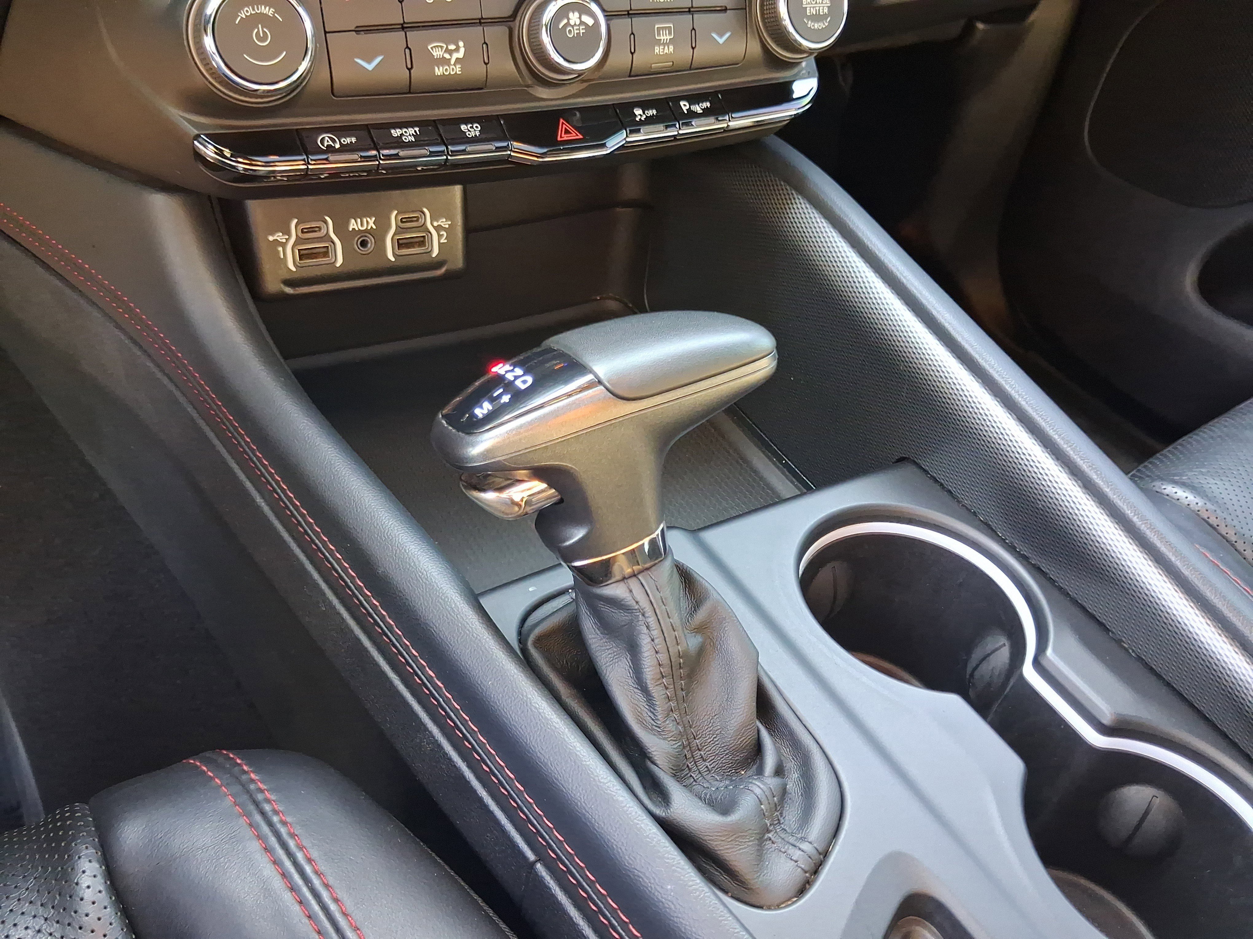 Used 2024 Dodge Durango GT RWD image 17
