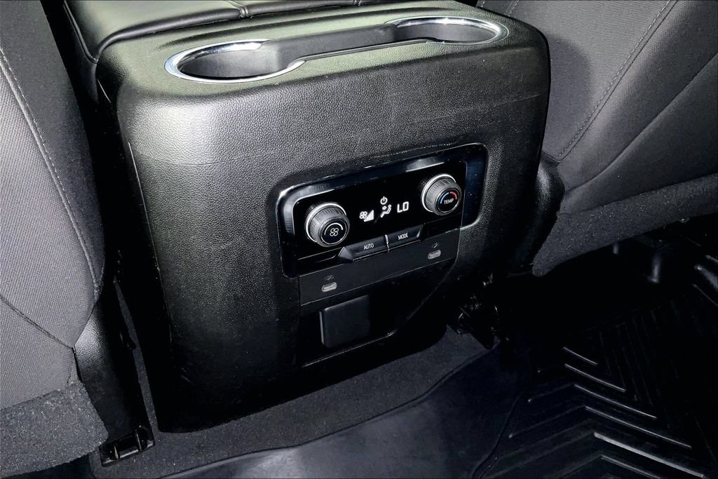 Used 2021 Chevrolet Tahoe LS AWD/4WD image 30