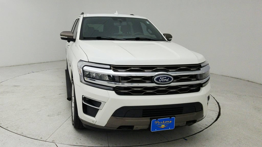 Used 2024 Ford Expedition Max King Ranch AWD/4WD image 2