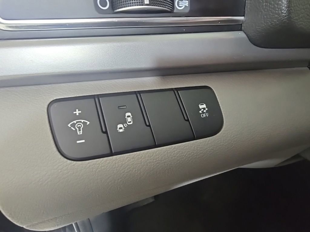 Used 2018 Hyundai Elantra SEL image 15