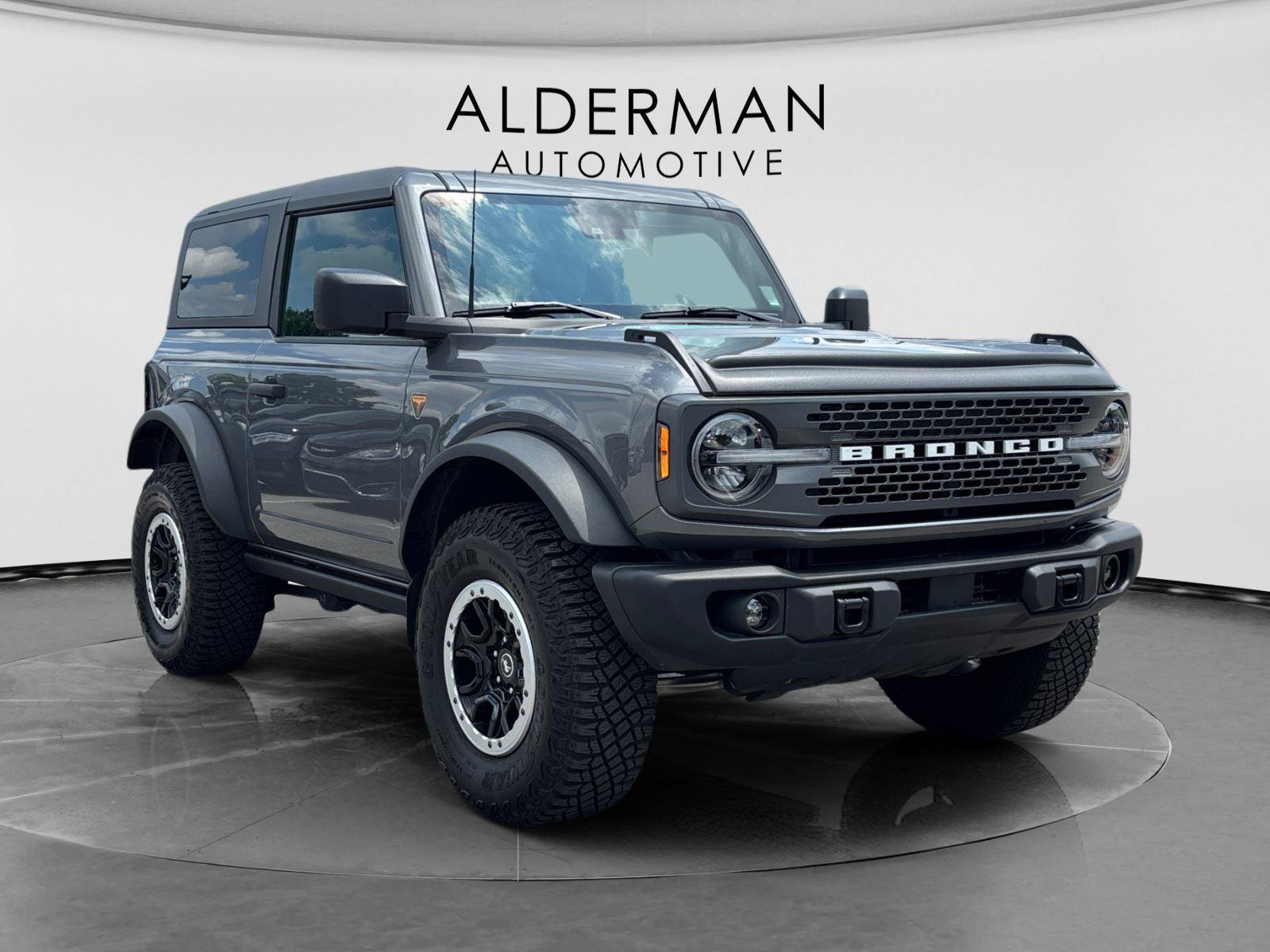 Used 2023 Ford Bronco Badlands w/ Sasquatch Package AWD/4WD image 7