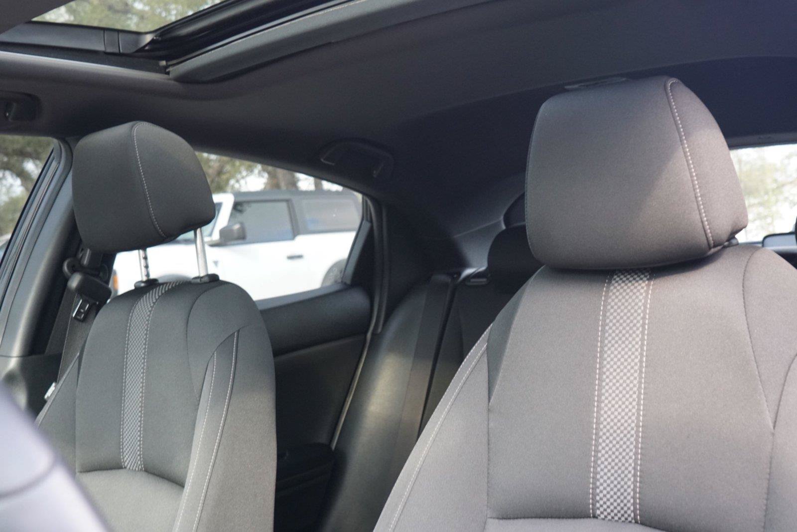 Used 2021 Honda Civic EX image 11
