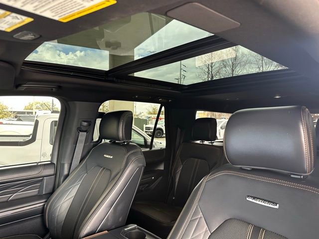 Certified 2023 Ford Expedition Max Platinum image 2