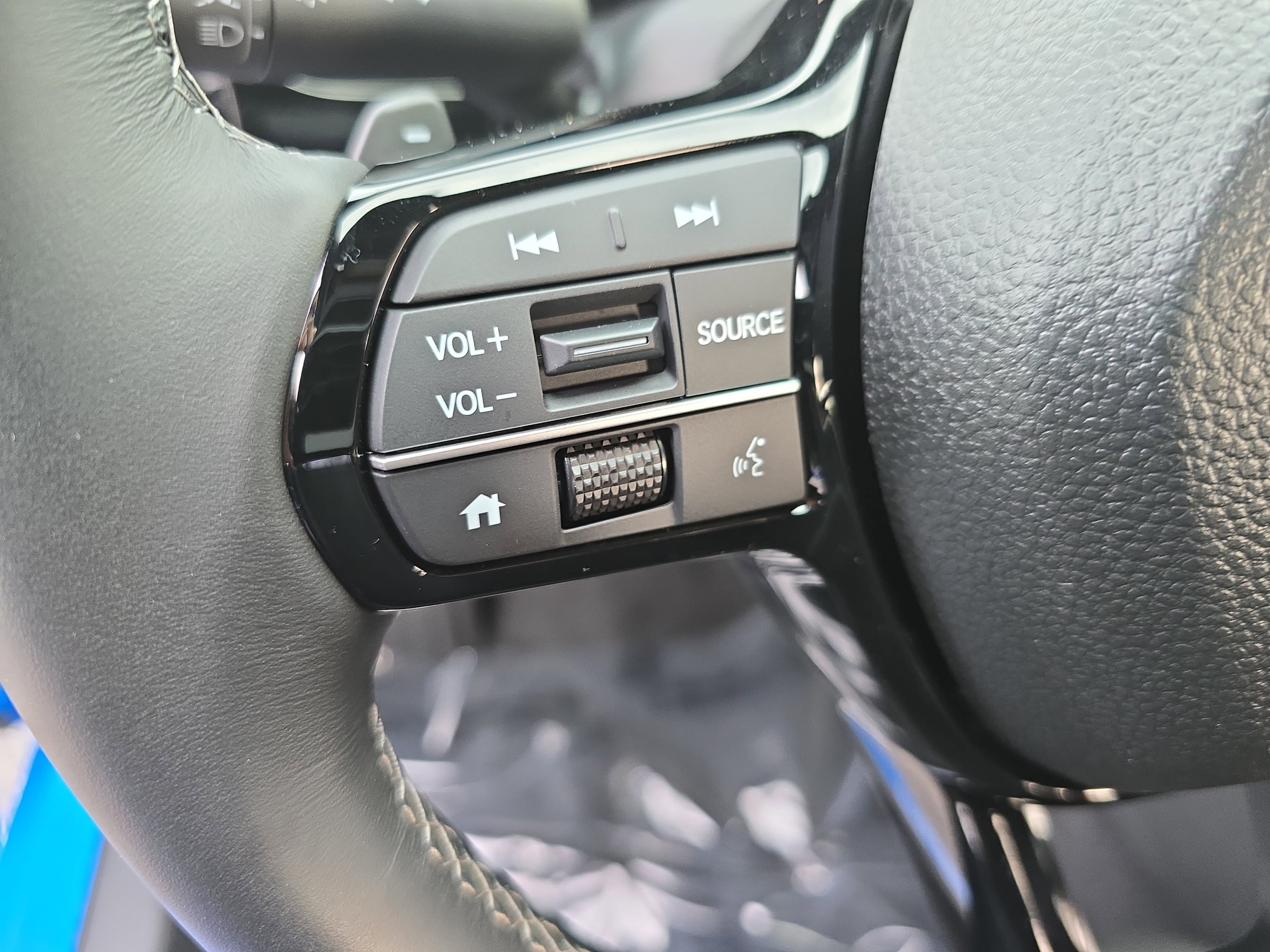 Certified 2025 Honda Civic Sport image 17