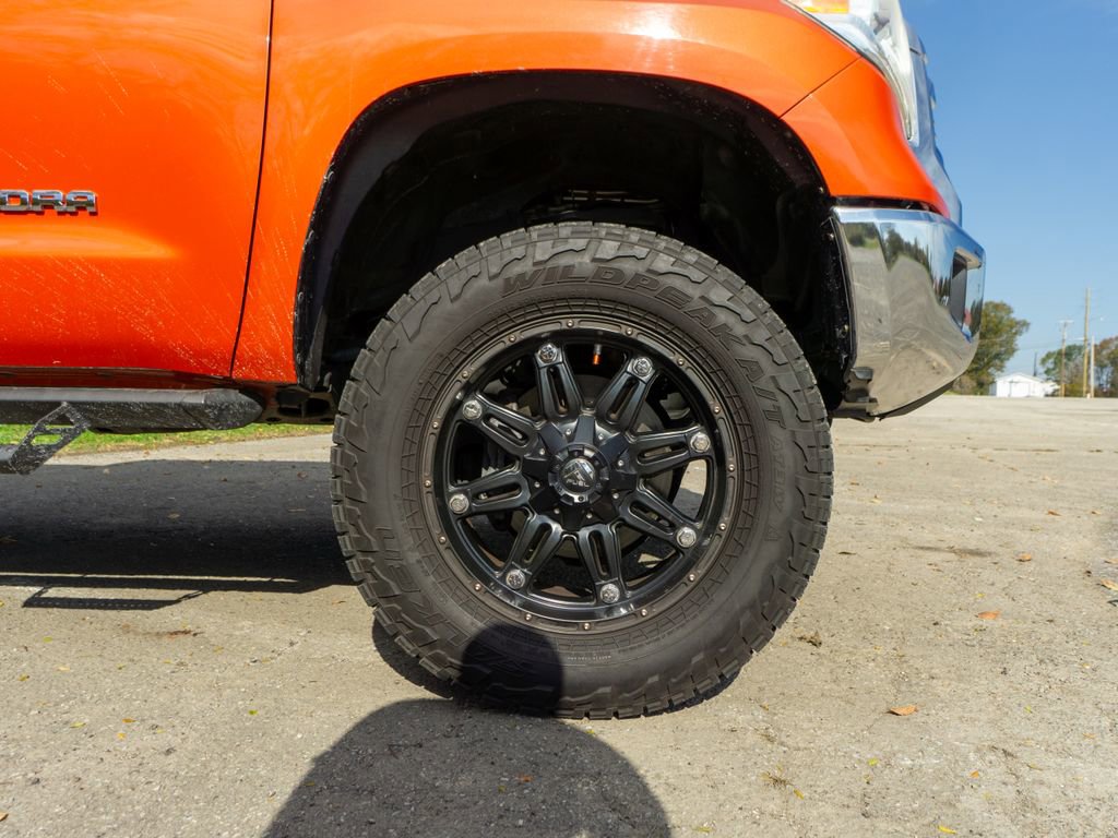 Used 2016 Toyota Tundra SR5 w/ TRD Off Road Package image 5