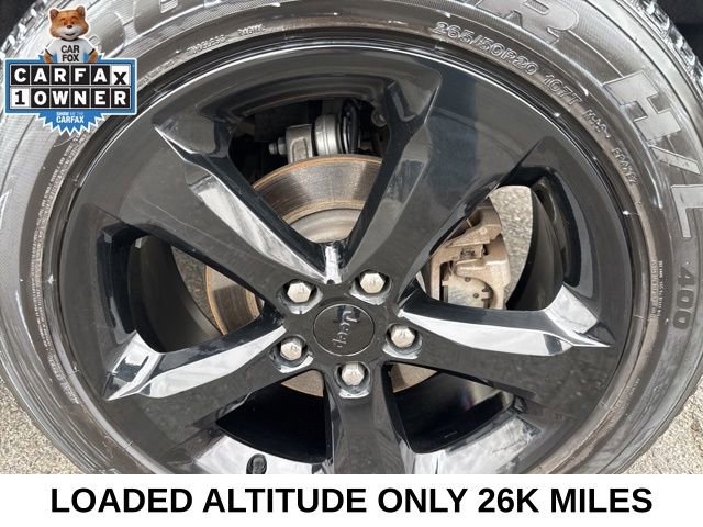 Used 2023 Jeep Grand Cherokee Altitude image 13