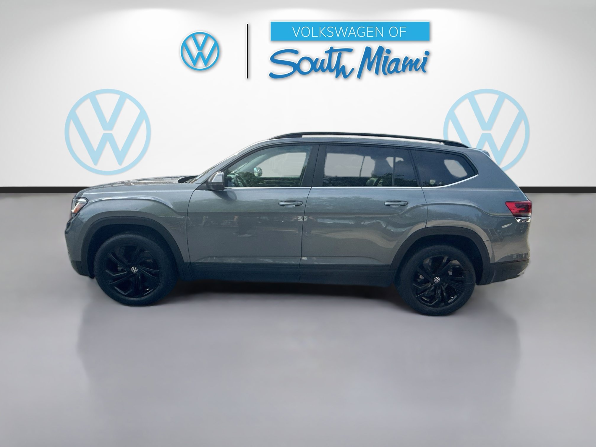 Used 2022 Volkswagen Atlas SE FWD image 4