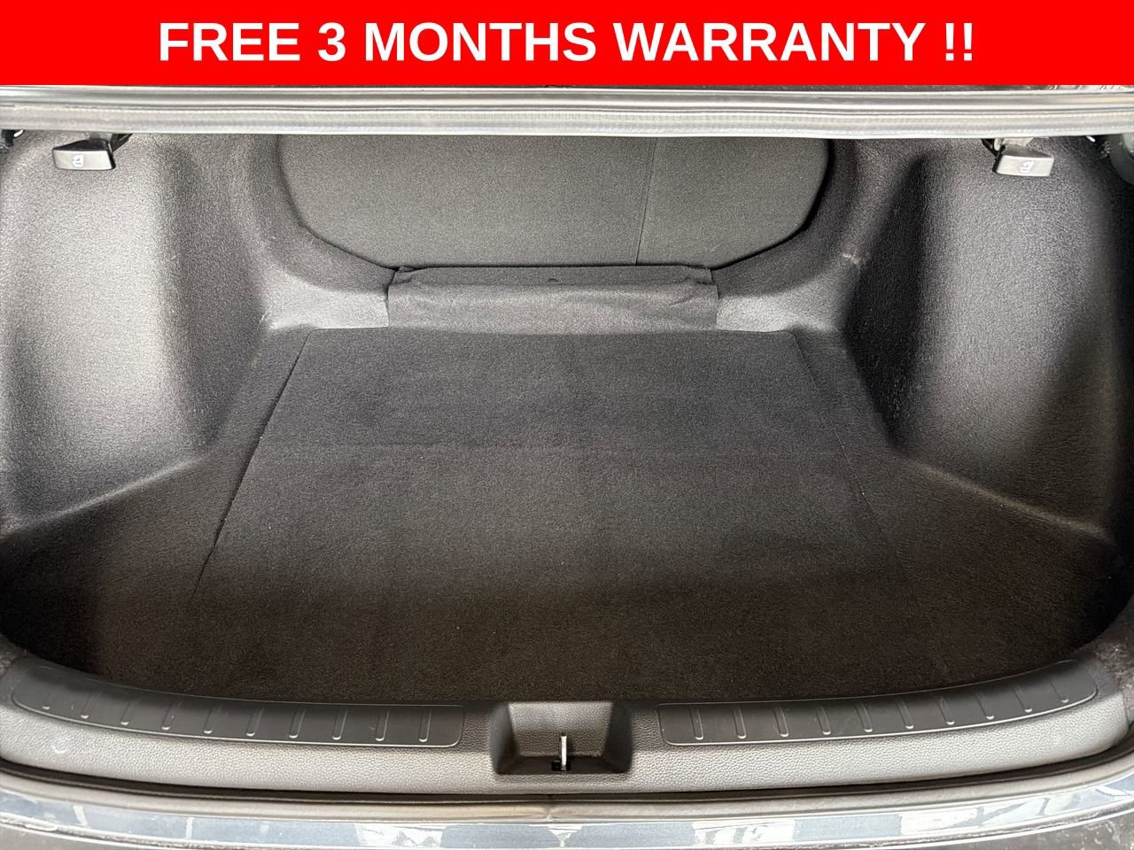 Used 2025 Honda Civic Sport image 22