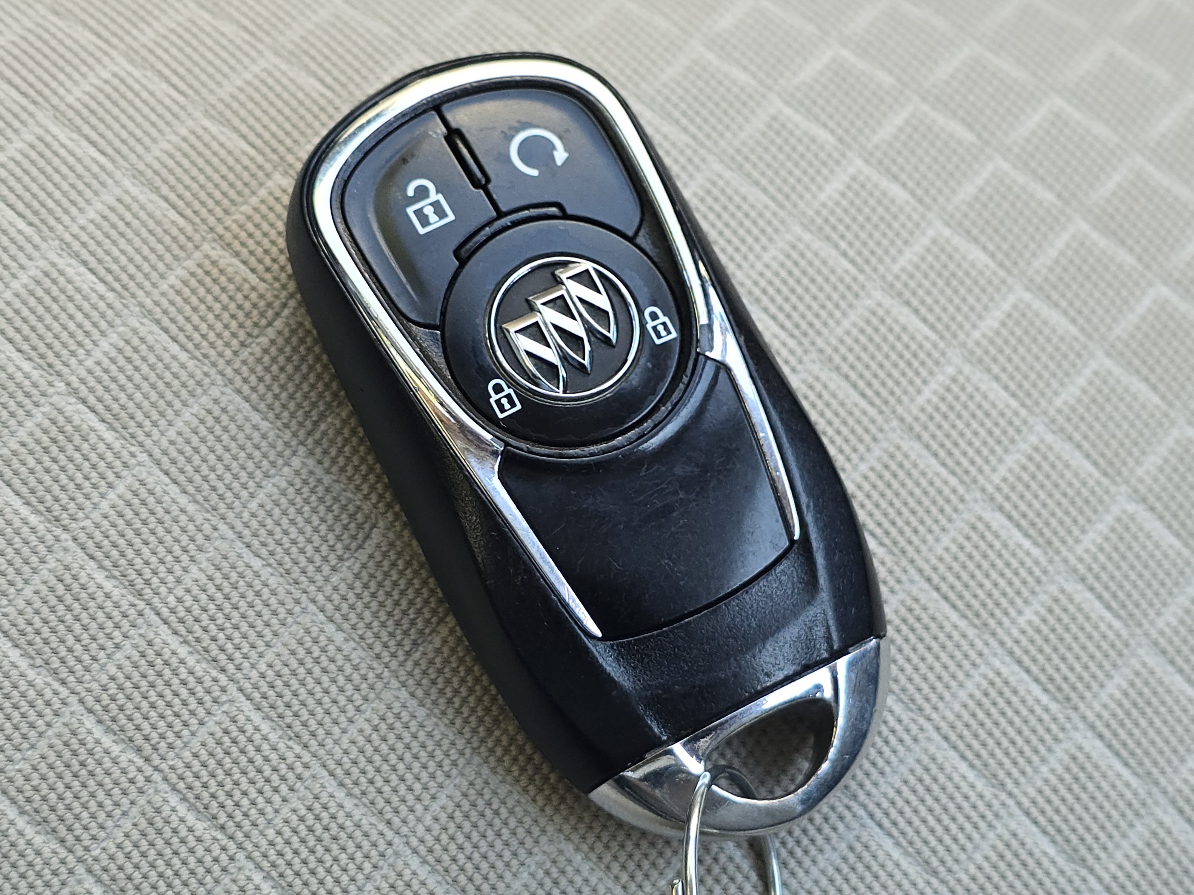Used 2020 Buick Encore Preferred FWD image 27