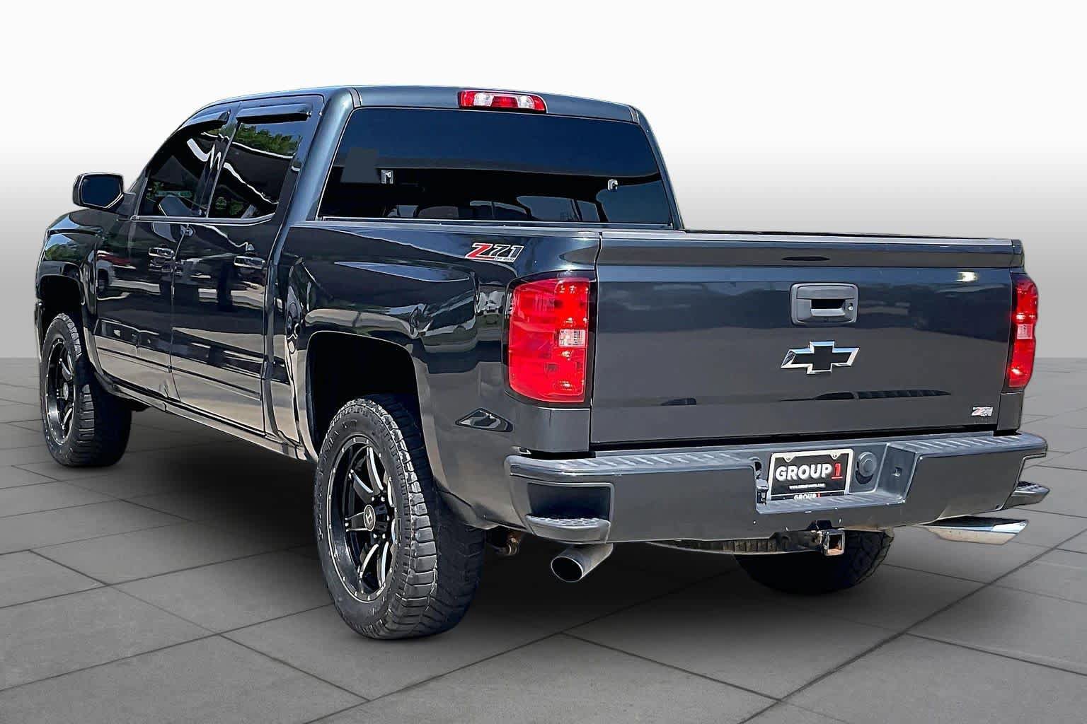 Used 2017 Chevrolet Silverado 1500 LT w/ All Star Edition AWD/4WD image 12