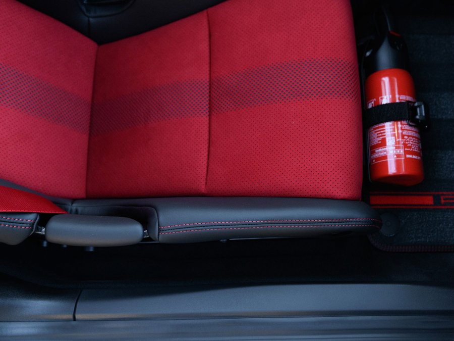 Used 2025 Porsche 718 Boxster Spyder RS image 24