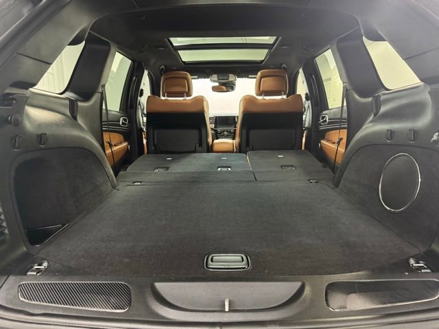 Used 2020 Jeep Grand Cherokee SRT image 39