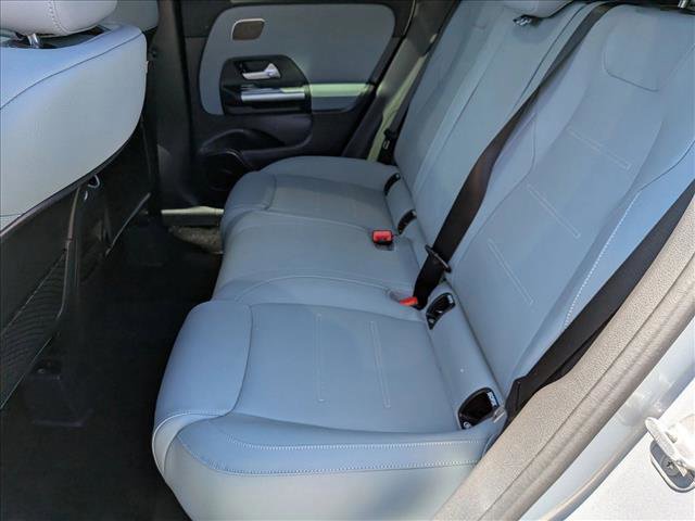 New 2026 Mercedes-Benz GLA 35 AMG 4MATIC image 14