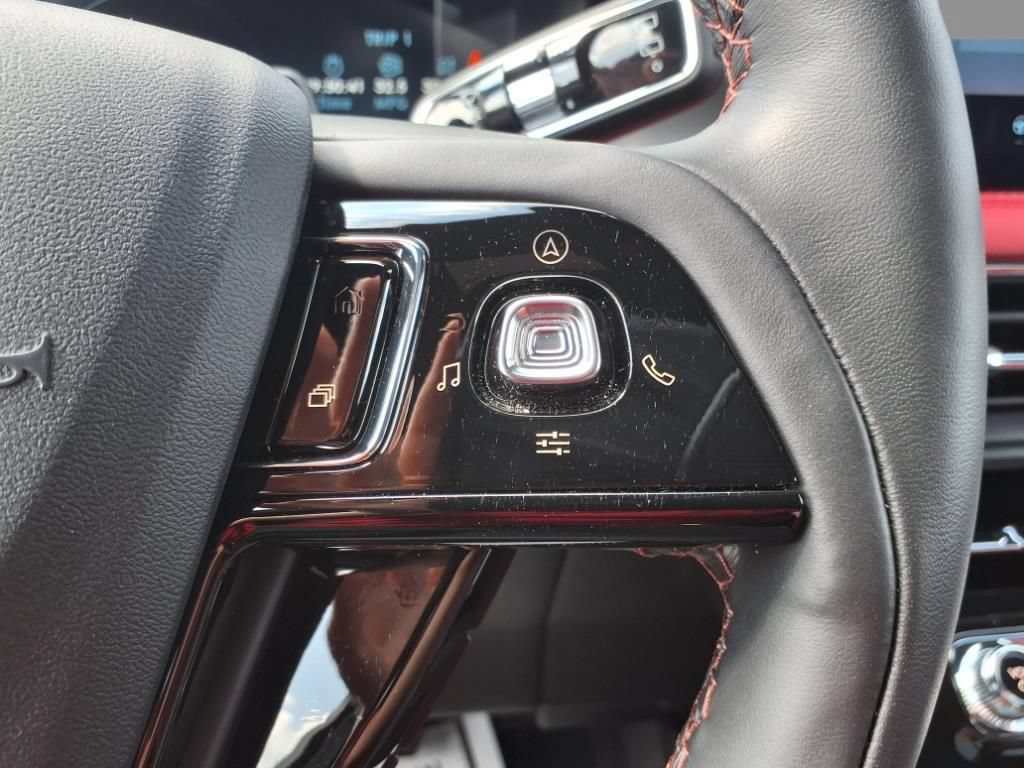 New 2025 Lincoln Corsair Grand Touring w/ Equipment Group 302A AWD/4WD image 20