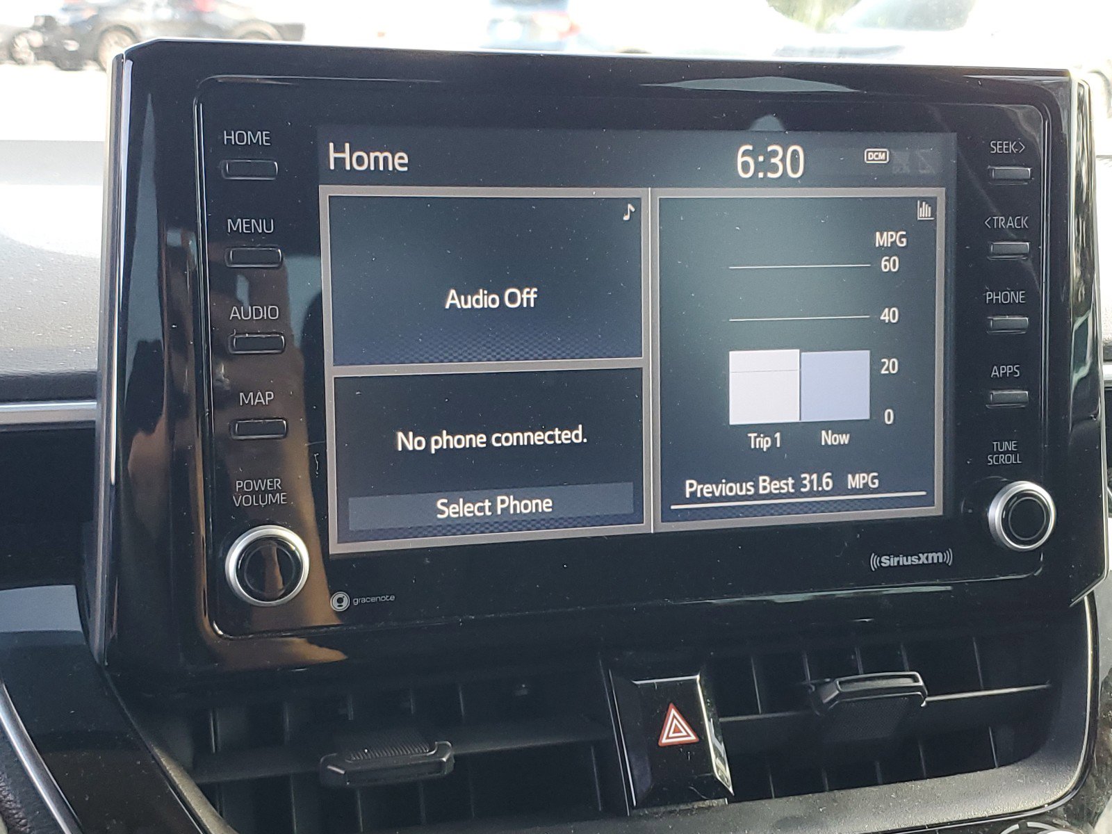 Used 2022 Toyota Corolla LE image 34